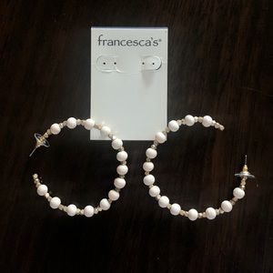 NEW Francesca’s White and Gold Hoop Earrings